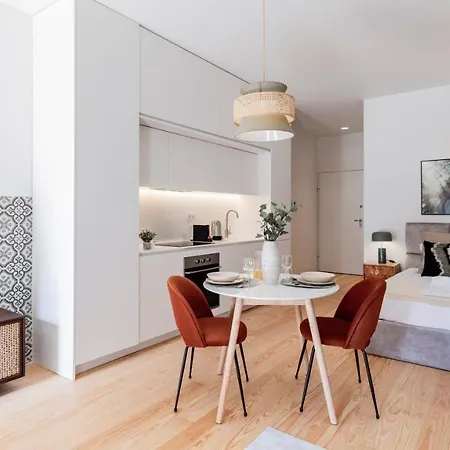 Almada 551 By Lovelystay *