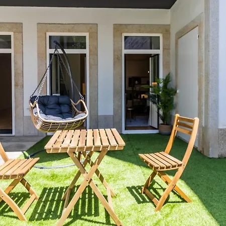 Almada 551 By Lovelystay Apartamento