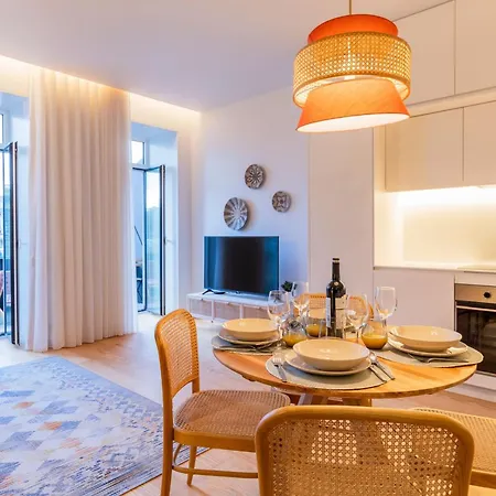 Almada 551 By Lovelystay Apartamento Porto