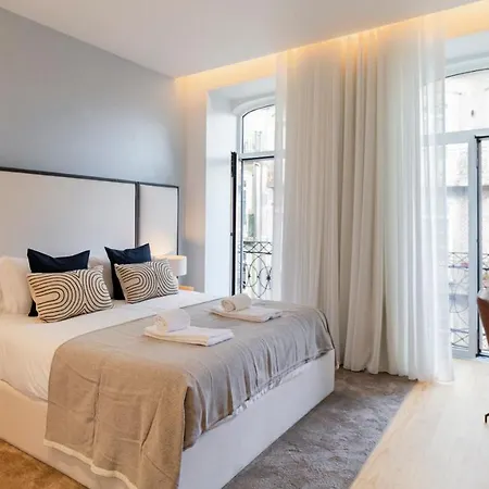 Almada 551 By Lovelystay Apartment *