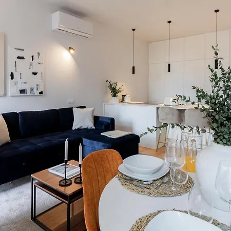 Almada 551 By Lovelystay Apartment Porto