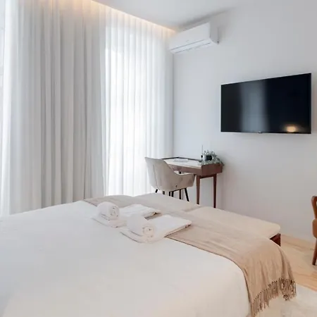 Apartment Almada 551 By Lovelystay Porto